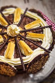 bananenkuchen mit ananaskonfituere und florentiner keksen bananen kuchen kuchen und torten rezepte bananenkuchen