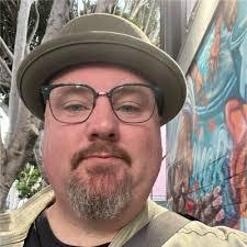 Simon Newkirk's Instagram, Twitter & Facebook