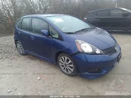 Maybe you would like to learn more about one of these? Honda Fit Sport 2013 Blue 1 5l Vin Jhmge8h58dc013645 Free Car History