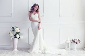 Check spelling or type a new query. 20 Traumhafte Hochzeitskleider