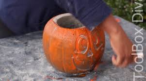 Explosive jack 'o lanterns are a type of ammunition fired by the jack 'o lantern launcher. Diy Concrete Pumpkin Fire Pit Toolbox Divas