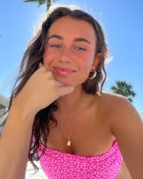 Somewhere sunny 😇