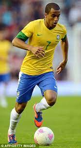 Maybe you would like to learn more about one of these? Psg Agree Deal To Sign Lucas Moura Daily Mail Online