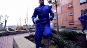 7.2/10 priyanka chopra stars in this crime drama based on a ny times bestselling book. Victim 2011 Imdb