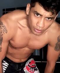 Amet Mallqui ("Spartakus")