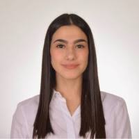 1600+ profilů „Deriu“