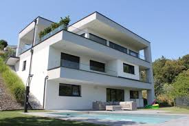 Neubau Villa Mit Panoramablick Und Pool Style At Home Moderne Villa Haus