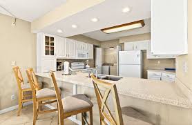 Emerald Towers 306, Hosted by Scenic Stays!