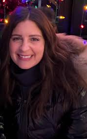 Jewish Woman in Chicago Seeking Like-Minded Companion for Cultural  Adventures