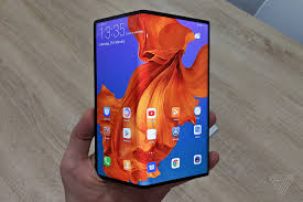 Huawei Mate X hands-on: our foldable ...