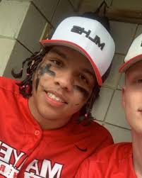 Hello my name is Mark Stephenson, I am from a small town in Minnesota  called Norwood Young America. I am 90% committed to Mankato. I am majoring  in criminal justice. I'm interested