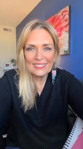 Embracing Risk and Taking Action: Leading Without Pleasing Others