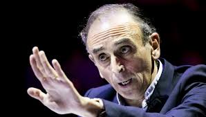 Il attend cependant de savoir qui sera le candidat de la droite avant d'annoncer sa candidature. Le Conseil Departemental De La Lozere Depose Plainte Contre Eric Zemmour