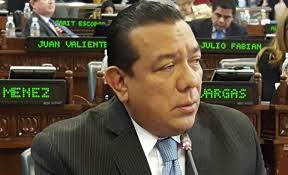 Exdiputado Mario Tenorio suspendido como notario