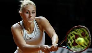 She began playing tennis at a youn age at the antey tennis club in kiev, ukraine. Teenie Alarm In Stuttgart 15 Jahrige Kostyuk Sorgt Fur Furore Tennisnet Com
