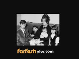 بعد قيام المخرجة المبدعة ريما الرحباني بنشر صورة برفقة والدتها النجمة فيروز عبر الفيس بوك، احدثت. Pvmdocleaav4vm