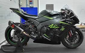 Epingle Sur Kawasaki