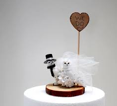 Owl Wedding Cake Topper Bride Groom Birds Animal Themed Etsy Owl Wedding Cake Owl Wedding Cake Topper Animal Cake Toppers Wedding