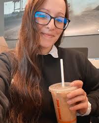 Cynthia Thibault Bel (@cynthiiabel) • Instagram photos and videos