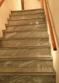 Auch auf treppen haben sich fliesen als robuster, dauerhaft schöner. Granit Treppen Granitpreise Von Natursteindesign Rompf Granit