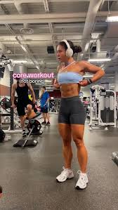 Pamela Cunanan (cunananpamela)