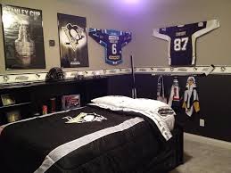 D681d8b0f69c1d44fd882cd102f1aad8 Jpg 960 720 Pixels Boys Hockey Bedroom Boys Hockey Room Hockey Bedroom