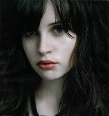 SNEAK PEEK: Can 'Emilia' Get Rid Of The "Albatross" Around her Neck ?