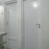 Pasang pintu geser lipat dan partisi aluminium kaca. 1