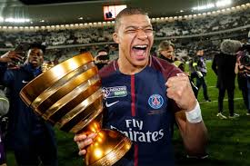 La prétention, c'est plutôt de se vanter de viser des choses qui ne sont pas du tout à ta portée, qui ne sont pas pour toi. Kilian Mbappe Ot A Do Ya 20 12 2018 Chitat Blog Na Soccer Ru