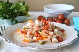 Insalata con surimi portate filtra. Insalata Di Surimi Ricetta Insalata Di Surimi Di Misya