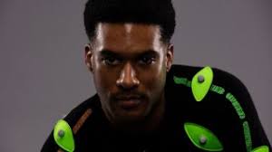 Meet the Cast of Longshot