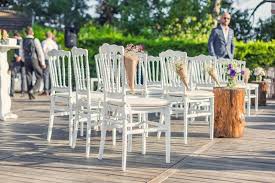 Son dossier est inclinable en 5 positions et réglable sur 7 hauteurs. Chaise Napoleon Mariage Les Chaises Roses
