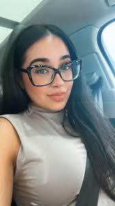 Bianca Weaver's Instagram, Twitter & Facebook