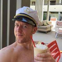 Ryan Bloomer's Instagram, Twitter & Facebook