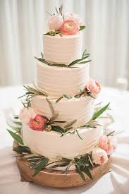 Linda Wears Augusta Jones Stephanie Simple Wedding Cake Gold Wedding Cake Olive Wedding