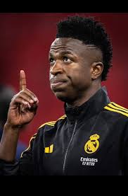 debate about a football player's Ballon d'or eligibility