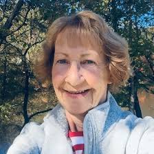 Mr. Dobby came in for a visit with Dr. Gragg🐾