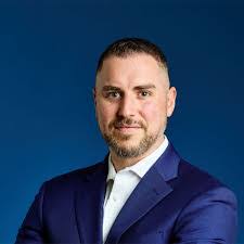 Susan Leininger's Instagram, Twitter & Facebook