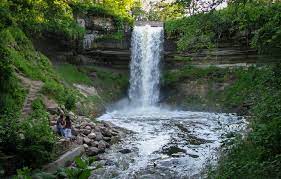 Minnehaha Falls - Amazing America