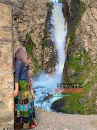 مضيفة طيران تفقد اثنين من أسنانها بعد مشاجرة مع راكبة. Bewildering Waterfalls Beauty Of Afg Ø¯ Ø§ÙØºØ§Ù†Ø³ØªØ§Ù† ÚšÚ©Ù„Ø§ ÙÙŠØ³Ø¨ÙˆÙƒ