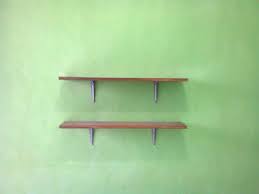 Model rak jualan dari kayu, rak warung minimalis, cara membuat rak toko sendiri, cara membuat rak susun dari kayu, desain rak toko dari kayu, harga rak minimarket dari kayu, desain toko sembako sederhana, model rak sembako dari kayu, Bikin Rak Buku Warung Nalar