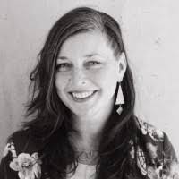 Laura Lundquist's Instagram, Twitter & Facebook