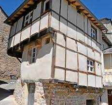 Il prend le nom de la rivière aveyron. Severac Le Chateau La Maison De Jeanne Se Devoile Journal De Millau