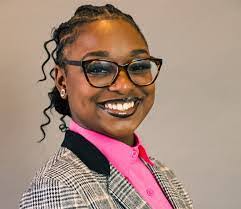 Nadia Whitmore's Instagram, Twitter & Facebook