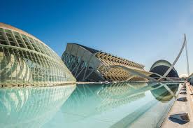 Valentz) ist eine großstadt im östlichen teil spaniens. Valencia Stadtereise Kultur Und Natur In Der Lebhaften Metropole