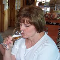 Wine tastings at Thistle Meadow Winery