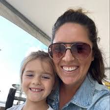 Kelsey Stratton's Instagram, Twitter & Facebook