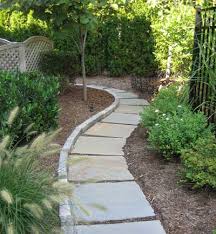 Paver walkway inexpensive stepping stone walkway ideas. Inexpensive Stone Walkways And Types