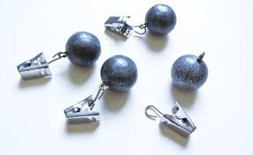 Use Fishing Weights To Hold Down Table Covers When It S Breezy Tablecloth Weights Table Cloth Gazebo Curtains