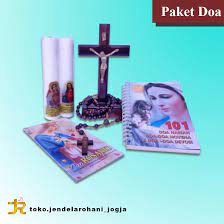 Bismillahirohmanirohim, yaa ardhu robbi wa robbukillah 313x ( tiupkan kepada tanah yg akan dijual) kemudian ucapkanlah ke tanah tersebut dengan ucapan seperti dibawah ini : Ps 101 Paket Doa Lingkungan Paket Doa Lengkap Doa Katolik Benda Benda Rohani Katolik Lazada Indonesia